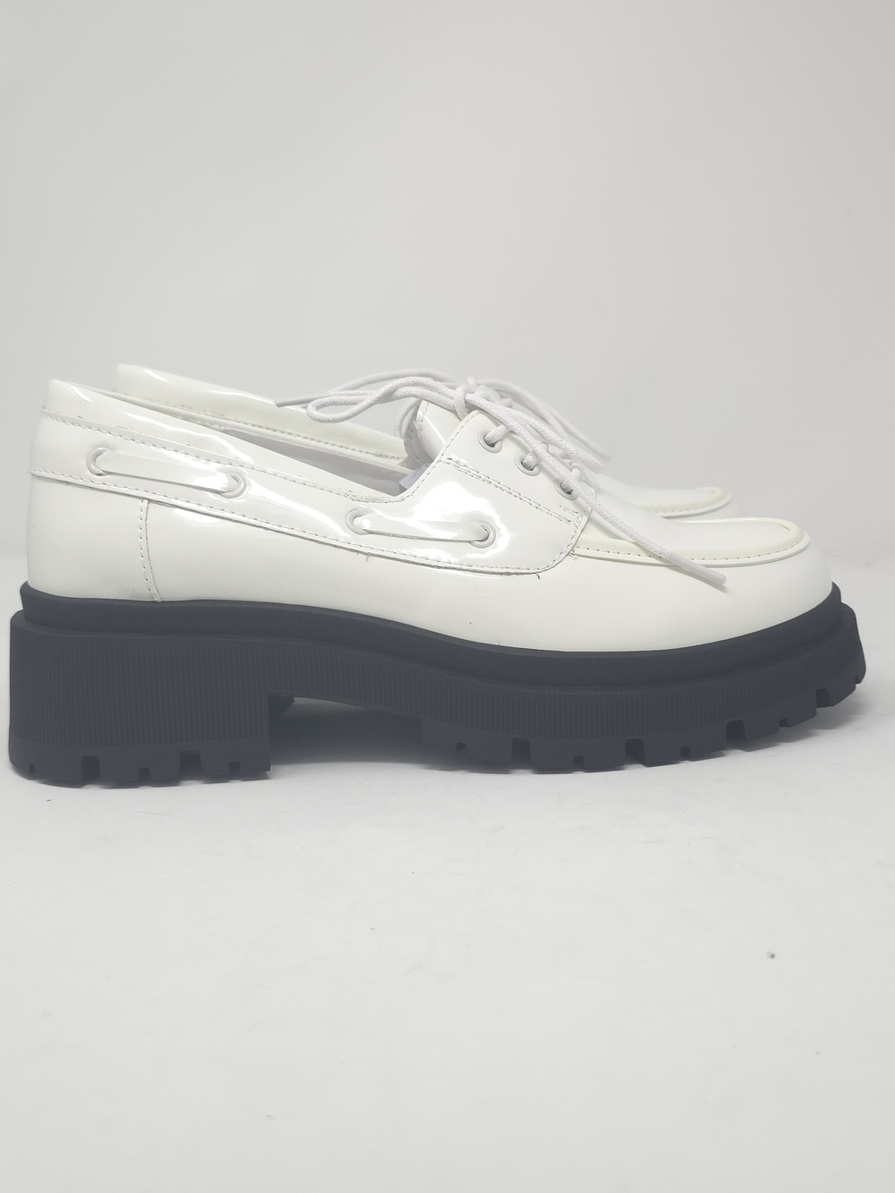 Chunky Lug Sole White Patent Oxfords Faux Leather - Picture 3 of 10